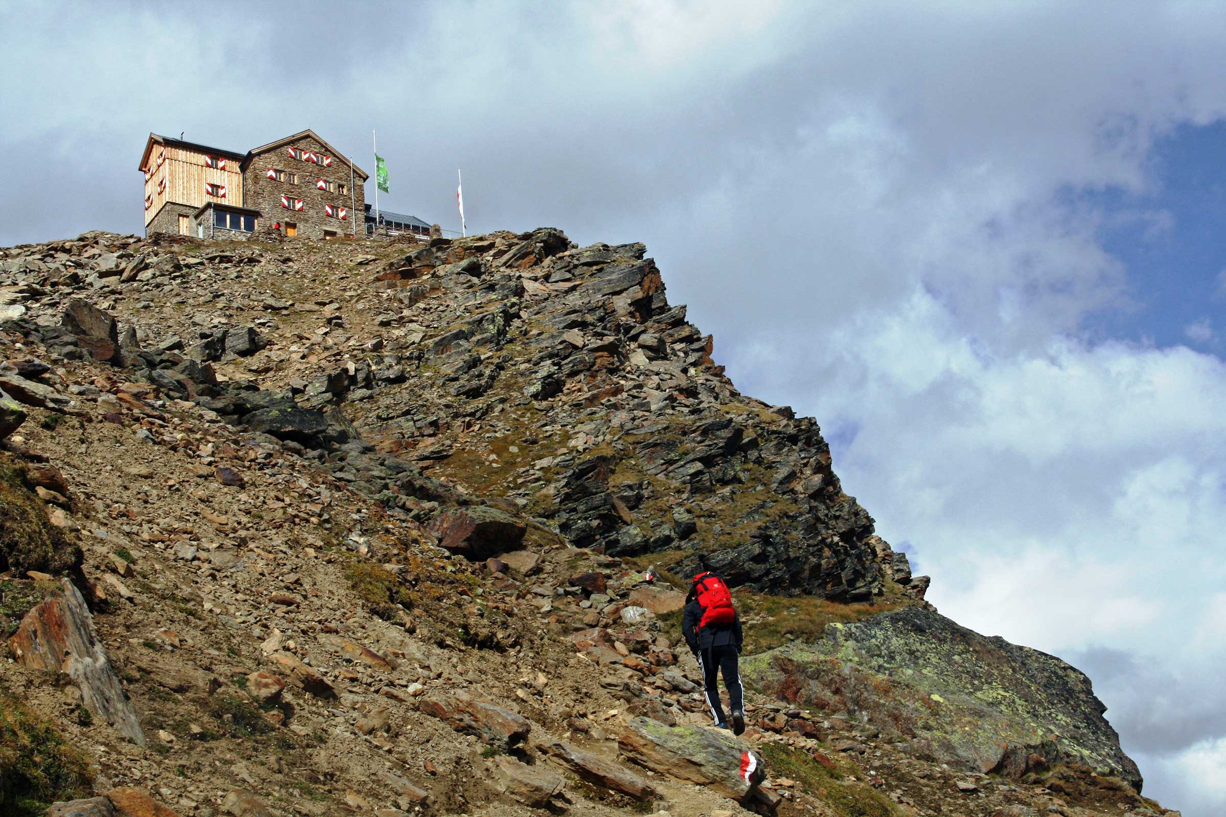 Die letzten steilen Meter bis zum Ramolhaus - Ramolhaus Obergurgl-Hochgurgl